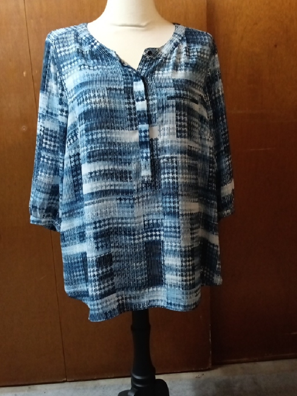 NYDJ Navy and White Abstract Print Henley Tunic